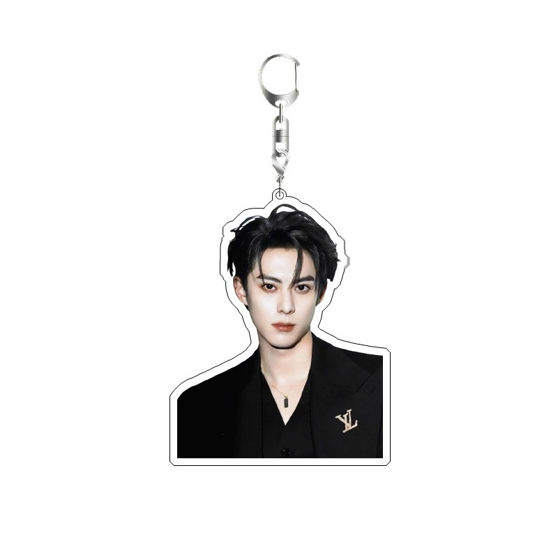 Chaveiro Dylan Wang: Presente  - Jewelry Making Resin avaliação e preço